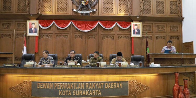 Pelantikan Teguh Prakosa gantikan Gibran dilakukan malam ini