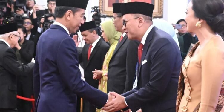 Presiden lantik Rosan Roeslani sebagai Menteri Investasi
